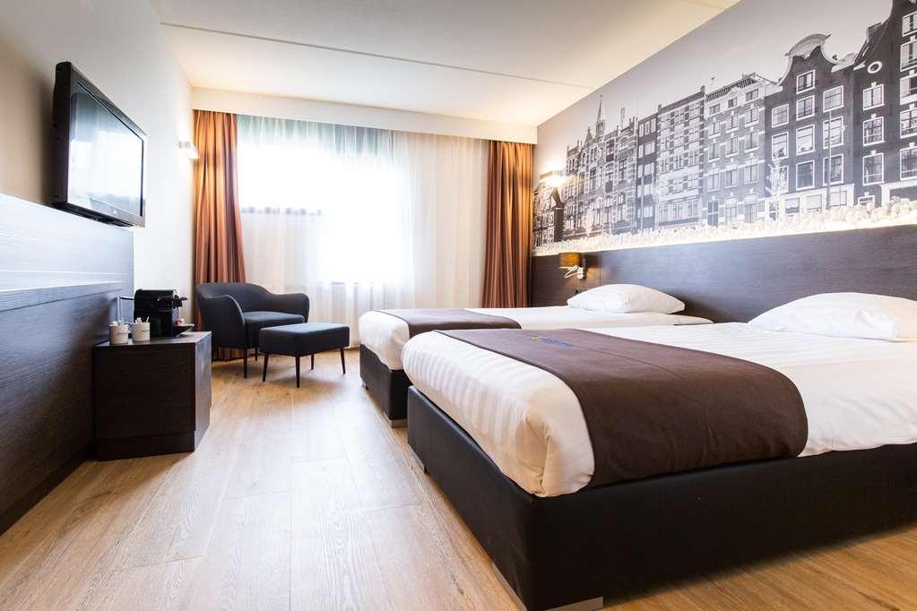 Western Amsterdam Airport Hotel 4*