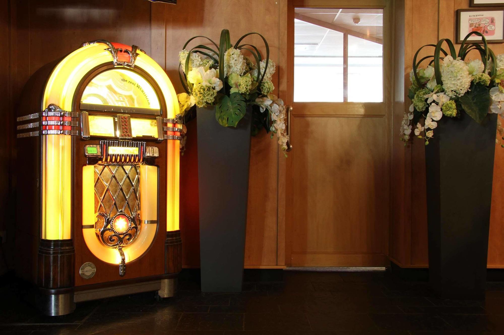 Western Amsterdam Airport Hotel 4*