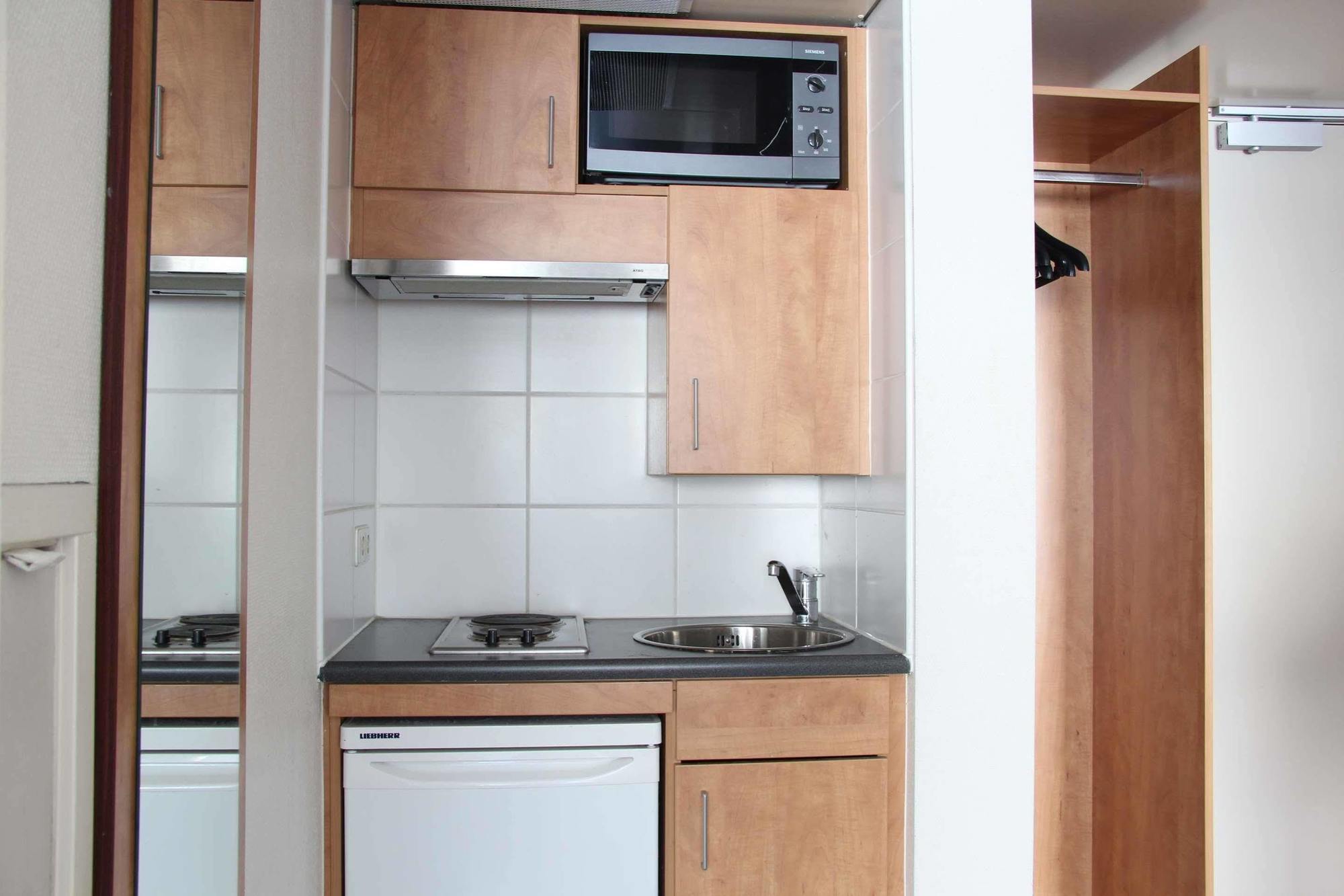 Western Amsterdam Airport 4*